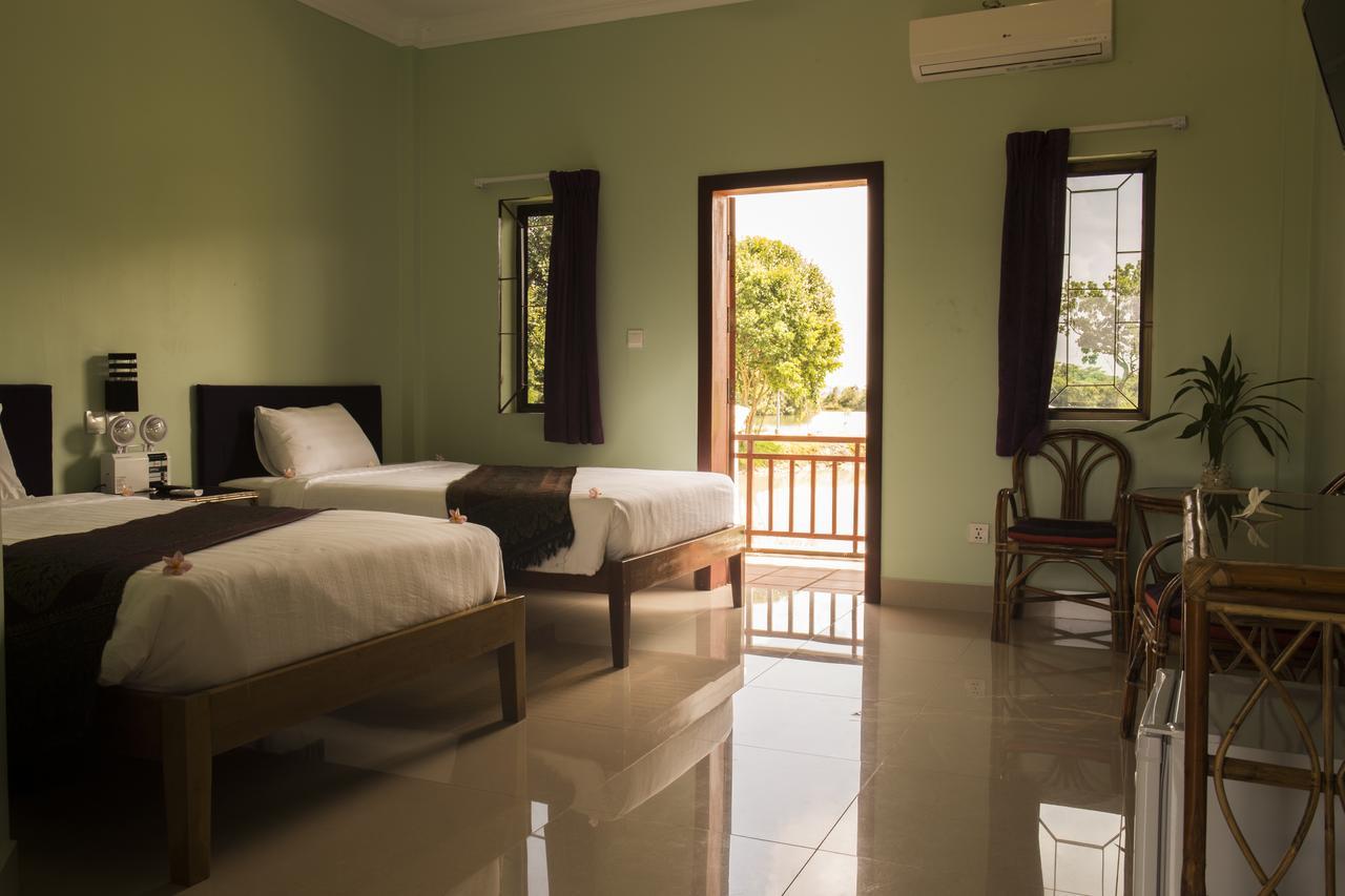 Samrith Hotel Kâmpóng Thum Bagian luar foto